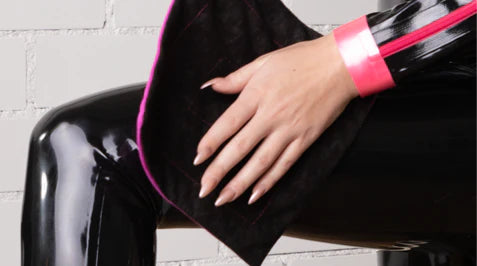 Latex Brillance