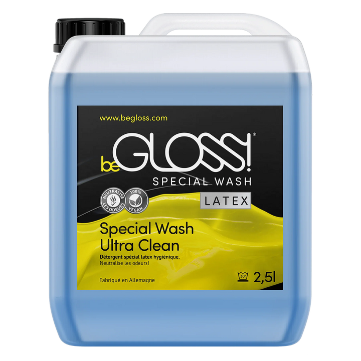 Latex Care ensemble - Studio 2500